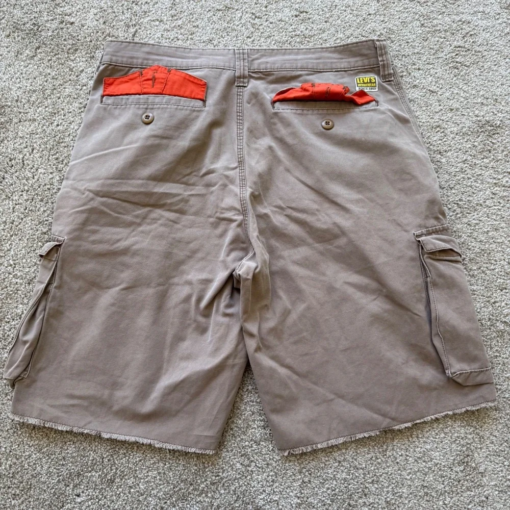 Levi's Cargo Shorts Mens W36 Tan Orange Workwear Raw Hem Utility vintage y2k